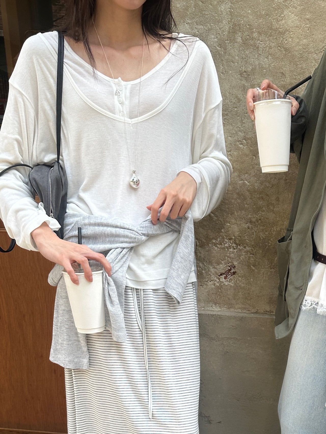 샌느 버튼 이중티