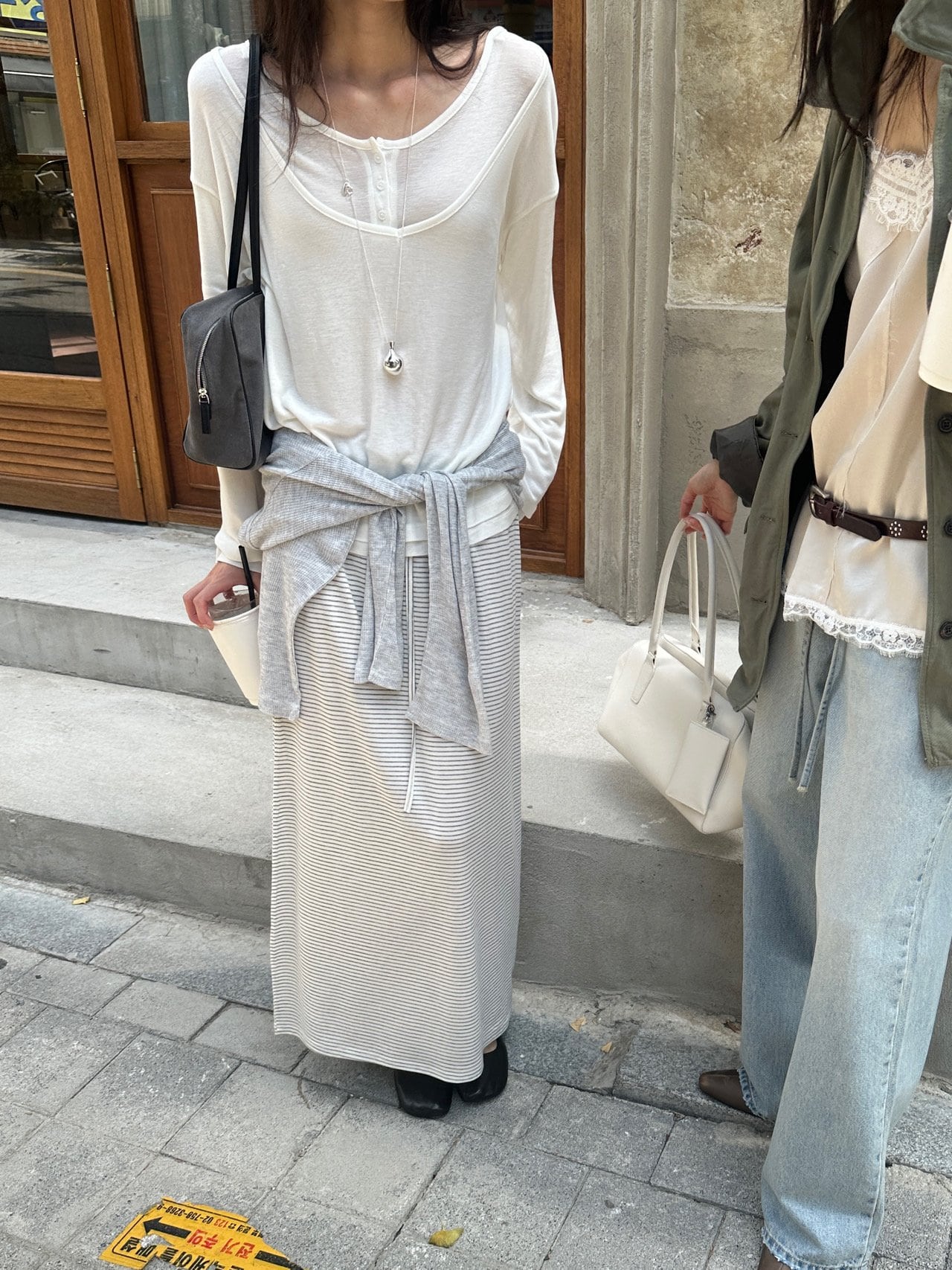 샌느 버튼 이중티