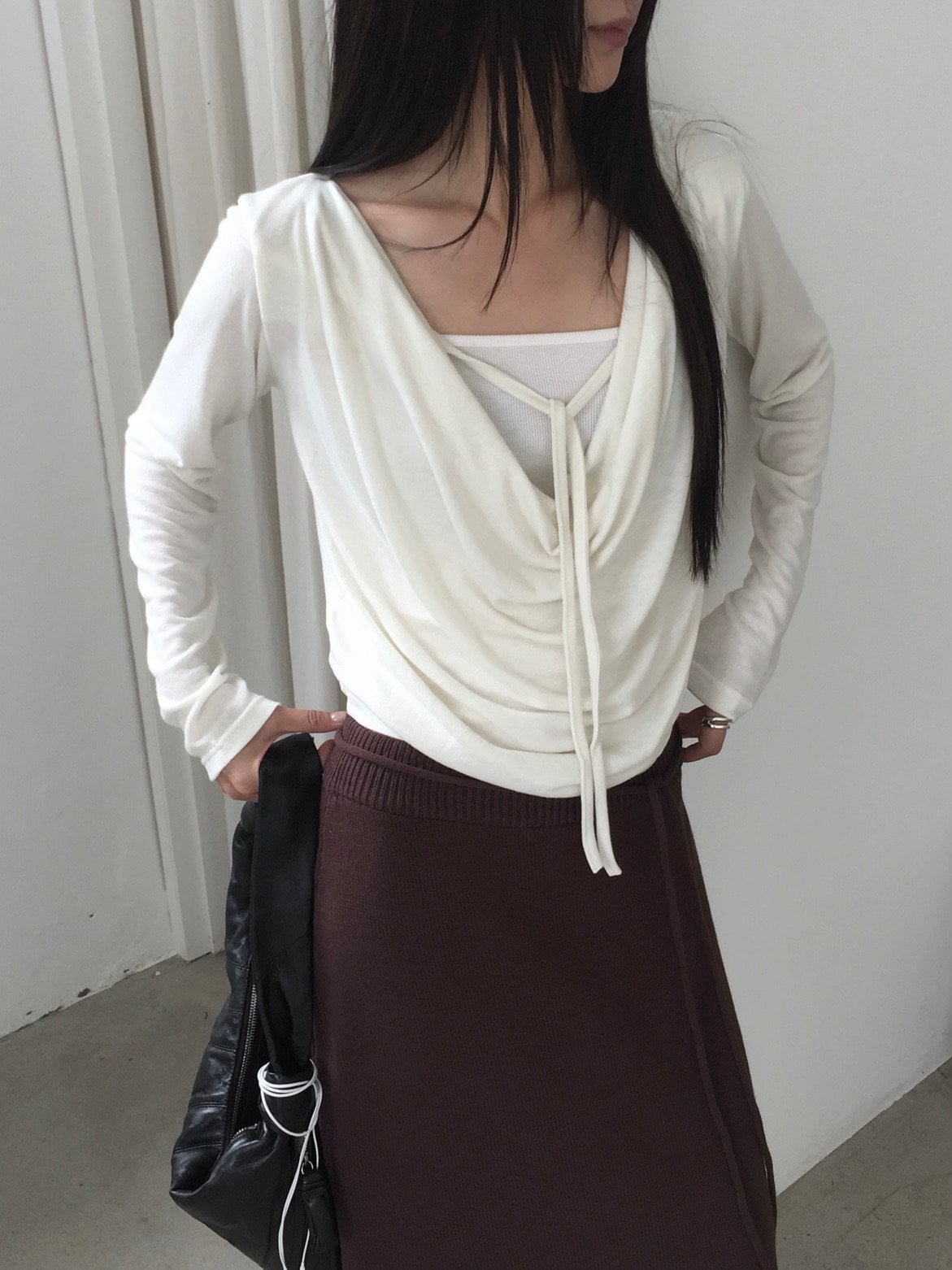 카울넥 루즈핏 티셔츠