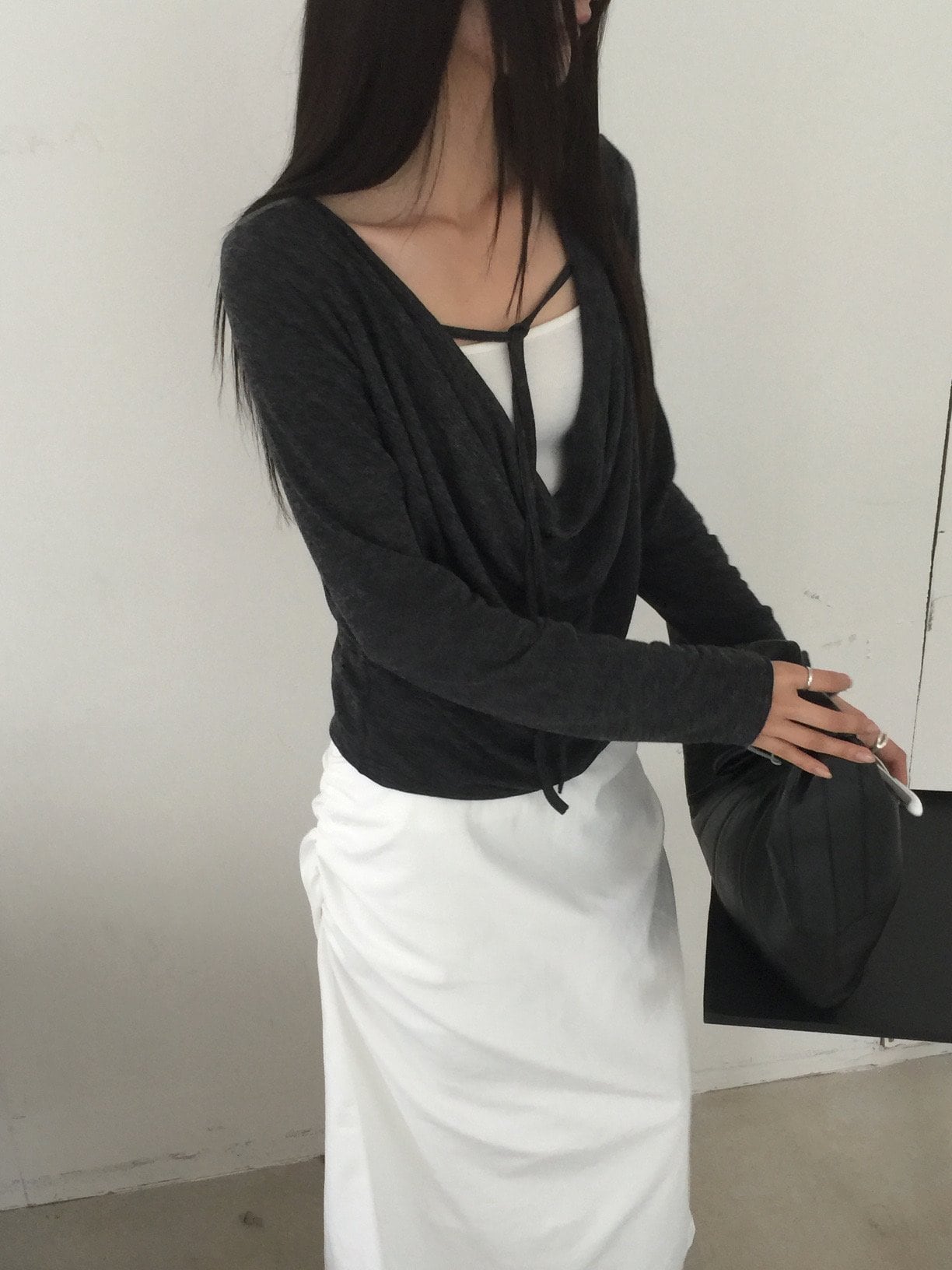 카울넥 루즈핏 티셔츠