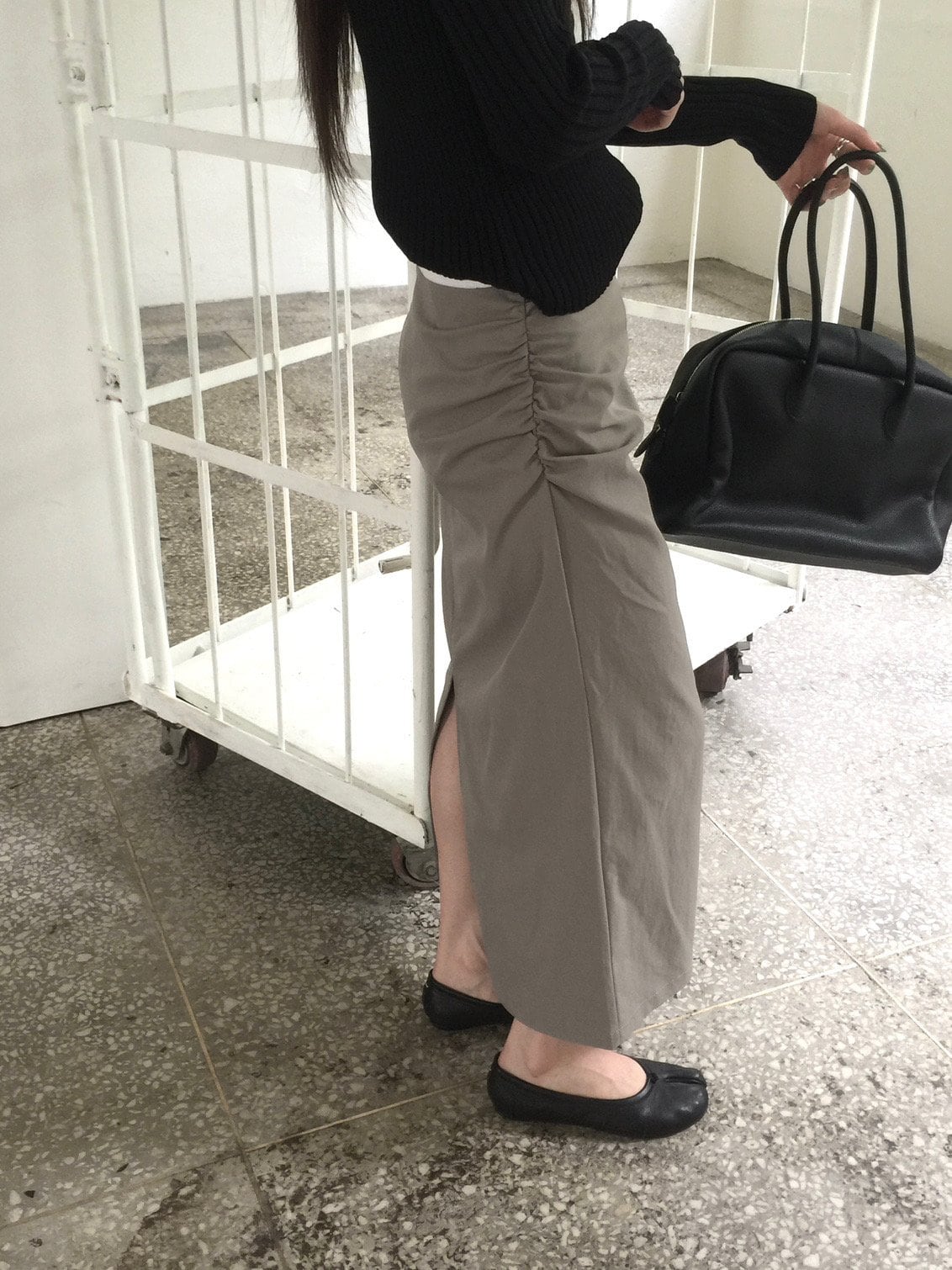 브이넥 랩 크롭 티셔츠