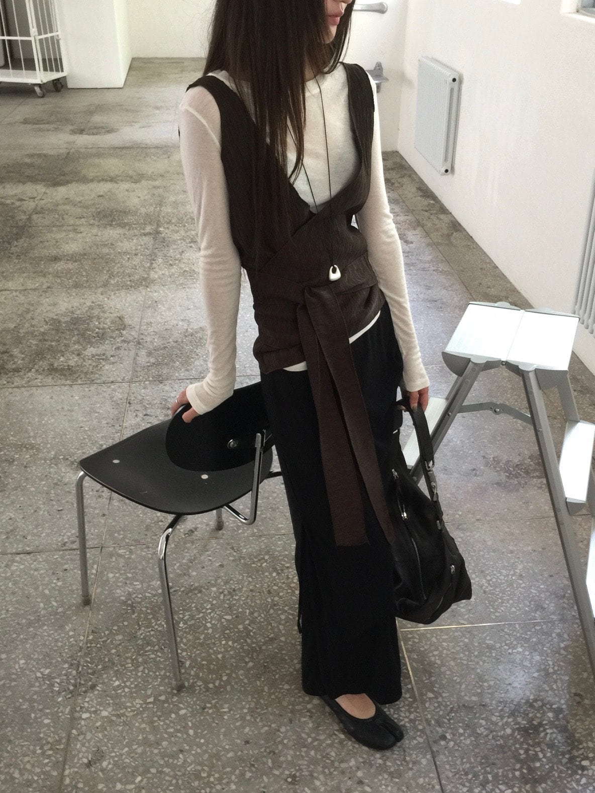 브이넥 크로스 랩 니트 나시