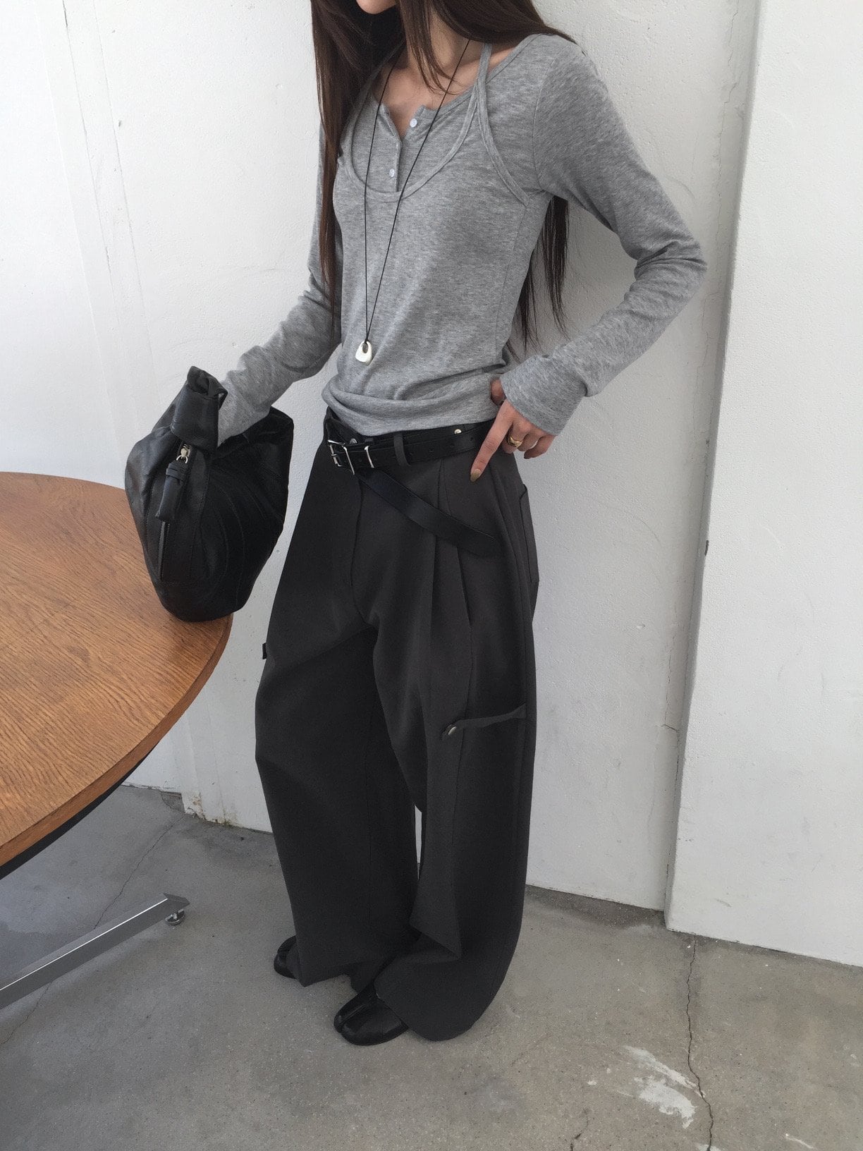 레이어드 헨리넥 긴팔 티셔츠