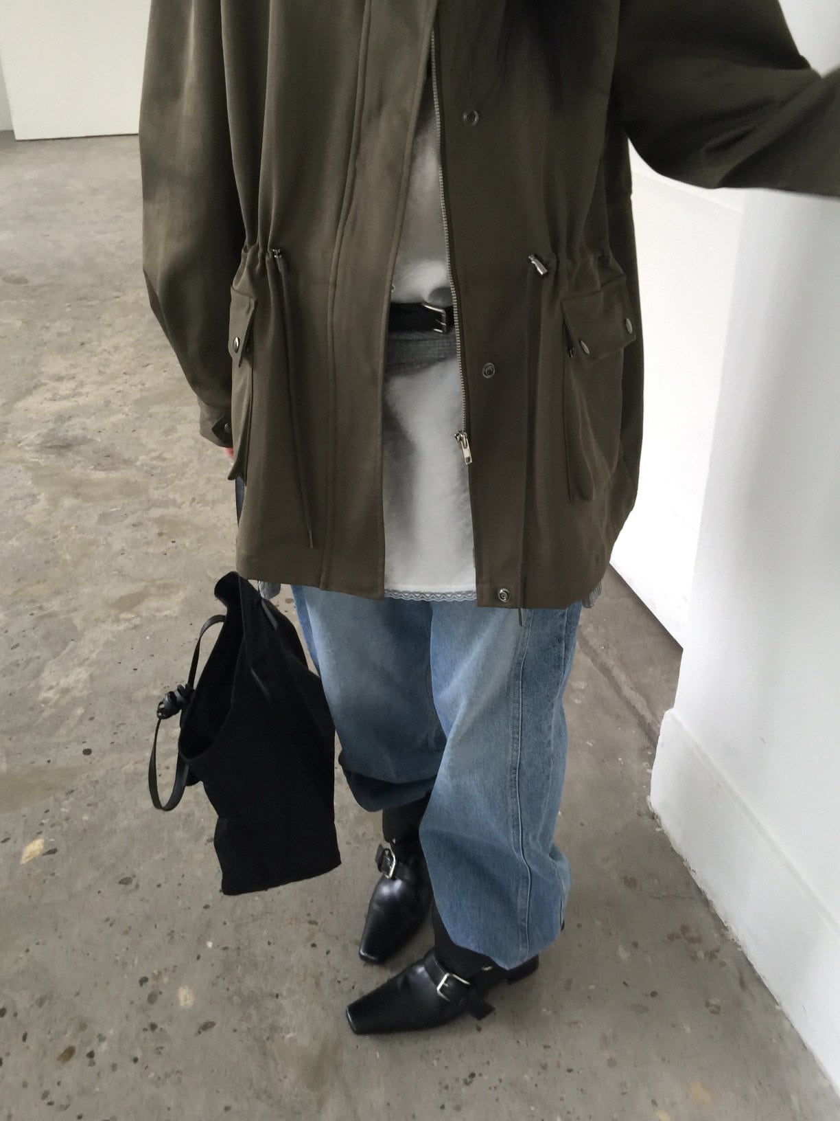 스탠드칼라 드로우코드 필드 재킷