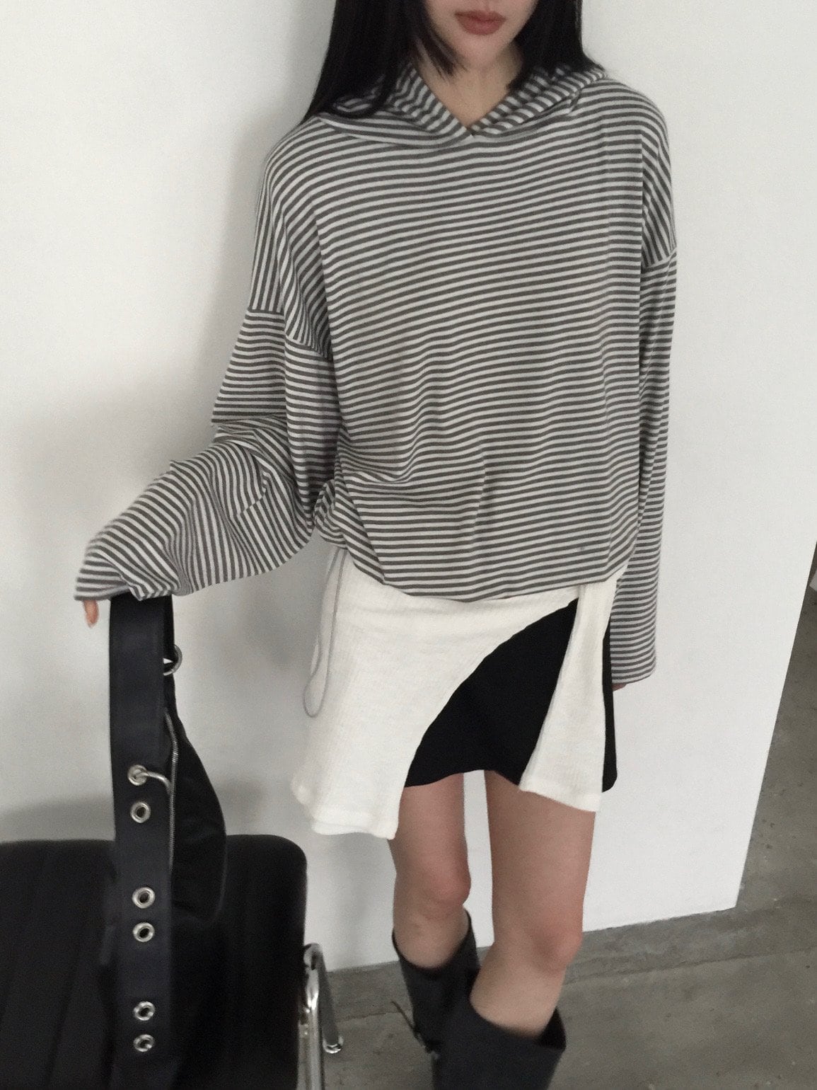 스트라이프 오버핏 후드 티셔츠